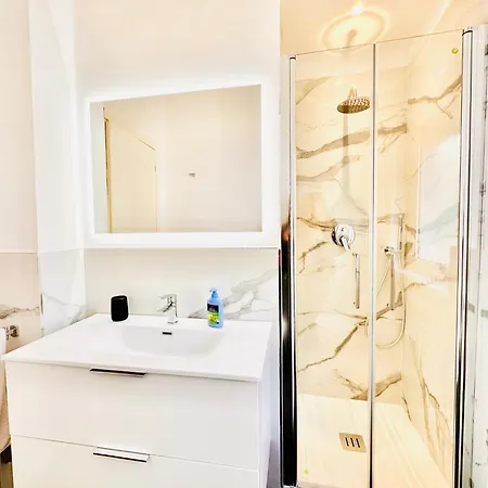 Hostdomus - Casa Anna Finale Ligure