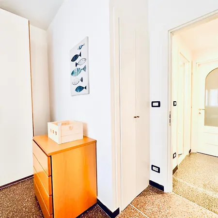 Apartamento Hostdomus - Casa Anna Finale Ligure